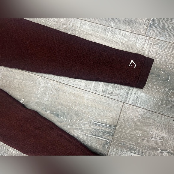 Gymshark Vital Seamless Burgundy Leggings - Picture 4 of 7
